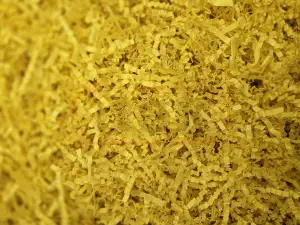 Wypełniacz ozdobny papierowy żółty 1 kg - karton
