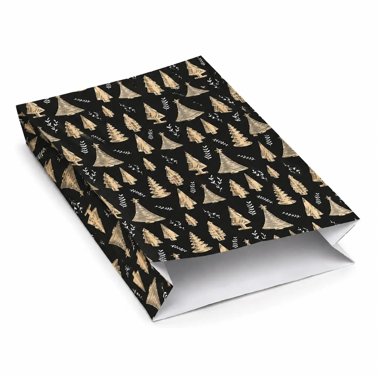 Czarna papierowa torebka fałdowa 24 × 45 + 7,5 cm z dekoracyjnym motywem leśnym. Eleganckie opakowanie prezentowe z bocznymi fałdami..png